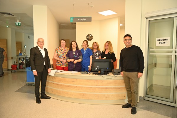 BAŞKAN MESUT AVCIOĞLU, SAĞLIK ÇALIŞANLARININ TIP BAYRAMI’NI KUTLADI 